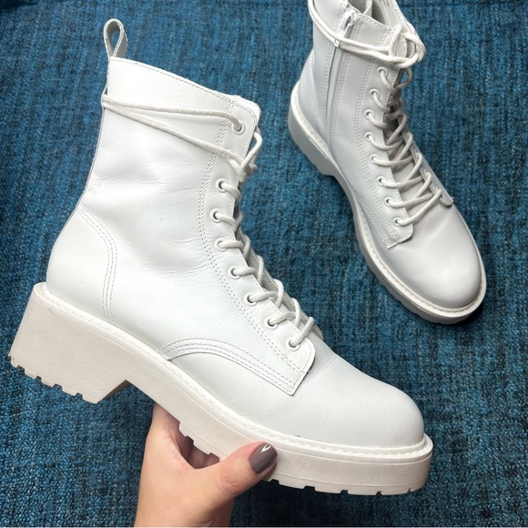 Steve Madden Tornado Leather Combat Boots in White - Picture 1 of 10